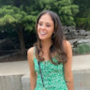 Meet your Posher, Stephanie
